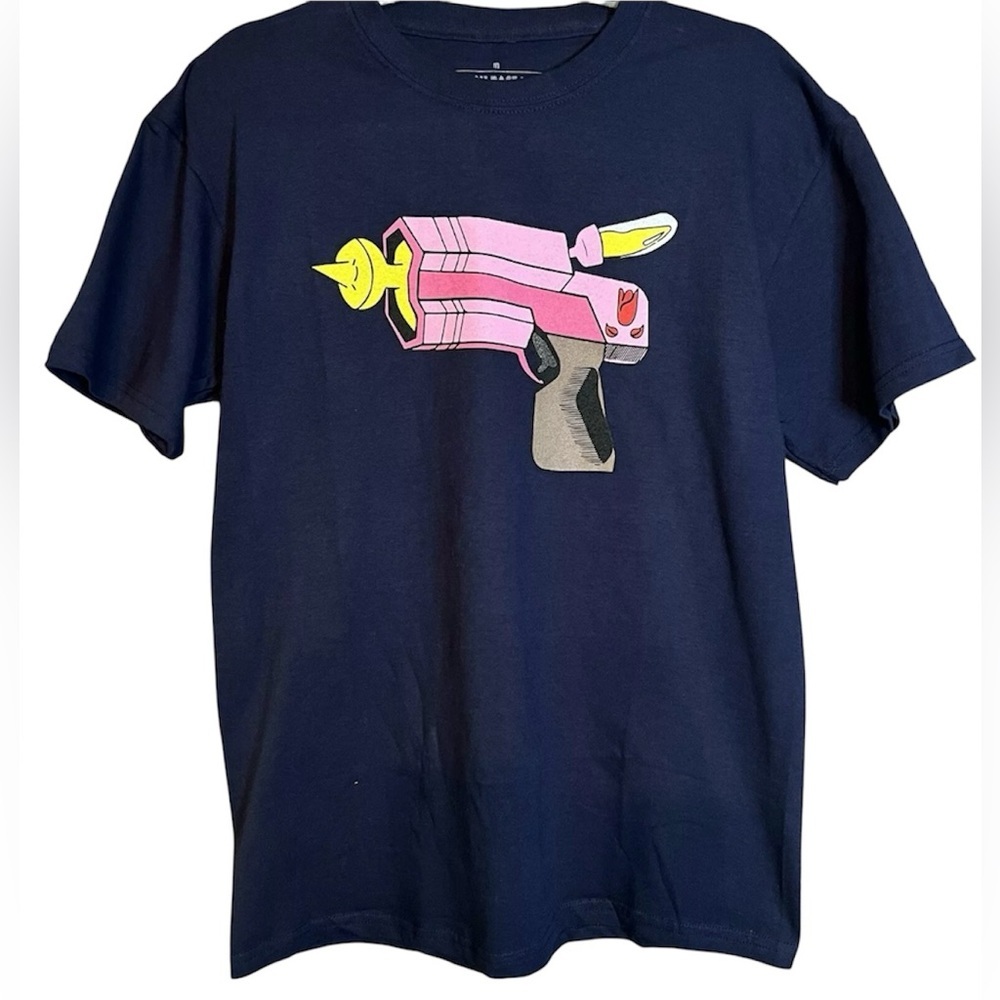 Graphic tee men’s- skater, grunge, black rose lab, medium navy